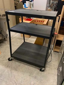 lot 437 image: AV Cart