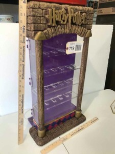 lot 719 image: Harry Potter Plexi Display Cabinet with Key
