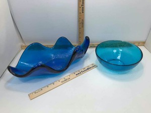 lot 636 image: (2) 1960s Blue Glass Bowls