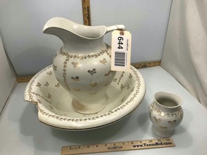 lot 644 image: Antique Homer Laughlin Pitcher, Vase, Broken Wash Bowl