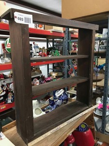 lot 693 image: Primitive Pine Book Shelf