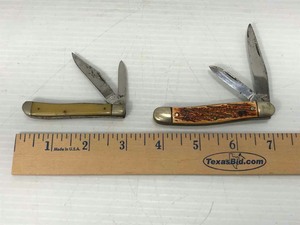 lot 730 image: (2) Pocket Knives