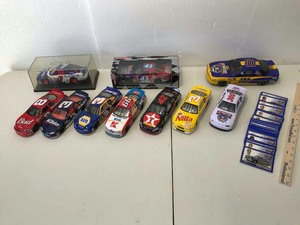 lot 756 image: Asst. Racing Cars, Collector Cards in Tin