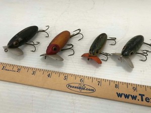 lot 772 image: Old Fishing Lures