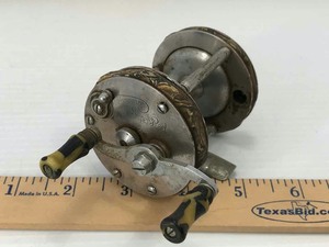 lot 778 image: Vintage Reel Shakespeare 1975 Super Reel Model HF