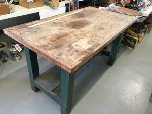 lot 805 image: Old Work Table