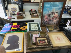 lot 806 image: Asst. Frames & Framed PicturesPrints