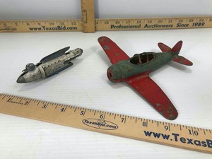 lot 808 image: (2) Old Metal Toys TSDM-3030 Buck Rogers Battlecruiser and Hubley Kiddie Toy US Army Airplane