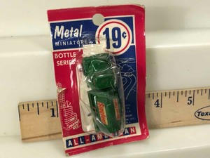 lot 813 image: Antique Toy Barclay Green Sinclair Truck, Bottle Series, Metal Miniatures All-American (in packaging still)