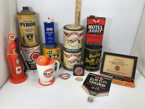 lot 823 image: Asst. Old Oil Product TinsAdvertising, Union 76 Telephone