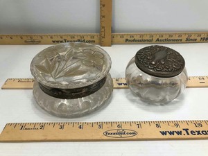 lot 896 image: (2) Dresser Top Crystal Jars