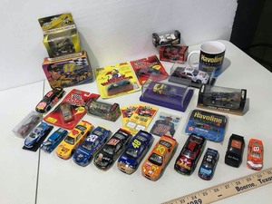 lot 897 image: Asst. Racing Car Toys
