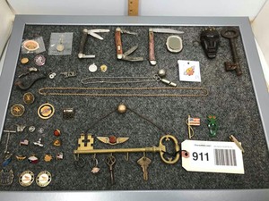 lot 911 image: Asst. Jewelry, Old Pocket Knives, Iron Key