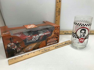 lot 932 image: Tony Stewart 124 Die Cast Stock Car, Drinking Glass