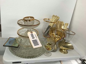 lot 955 image: Glassware with Gold Accents, Gold Colored Flatware