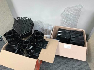 lot 52 image: Plastic Baskets, file holders, desk top organizers