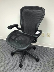 lot 59 image: Herman Miller Classic Aeron Task Chair Standard Tilt - Fixed Vinyl Arms - Standard Carpet Casters - AE211PWCN2G1BBBK3D20