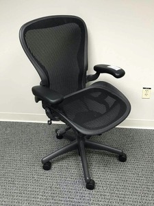 lot 60 image: Herman Miller Classic Aeron Task Chair Standard Tilt - Fixed Vinyl Arms - Standard Carpet Casters - AE211PWCN2G1BBBK3D21