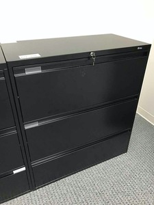 lot 69 image: Black, 3 Drawer lateral File Cabinet, wkey