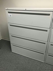lot 70 image: HON White 4-drawer lateral file cabinet, no keys