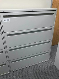 lot 71 image: HON White 4-drawer lateral file cabinet, no keys