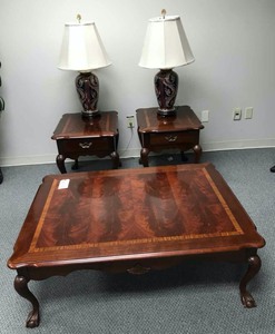 lot 99 image: Thomasville Chippendale Style Coffee Table, two end tables plus two lamps, legs are ball and claw