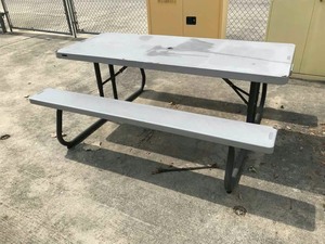 lot 3 image: Lifetime Folding Picnic Table (has damage)