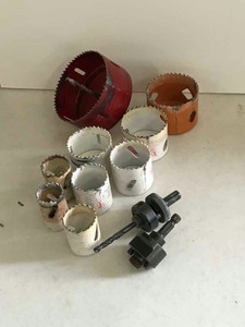 lot 72 image: Metal Hole Saws