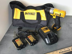 lot 76 image: Dewalt Cordless Screwdriver, 12V Charger, Case, 2 Batteries