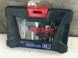 lot 90 image: Bosch Drill & Drive Set
