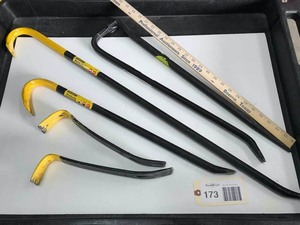 lot 173 image: Wrecking & Pinch Bars