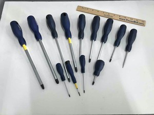 lot 186 image: Westward Phillips Screwdrivers
