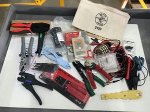 lot 189 image: Electrical Tools Crimpers, Cutters, Strippers, Meter Leads