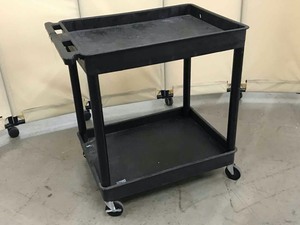 lot 262 image: Luxor two tier utility cart 36 x 24 x 37