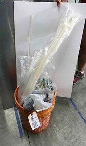 lot 284 image: Bucket of Zip Ties, assorted