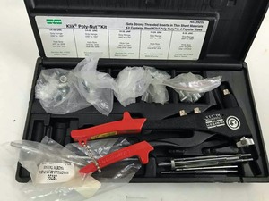 lot 302 image: Marson Thread Setter Kit, Mod. 39202, Poly-Nut Thread-Setter Kit with #8-32, #10-32, 14-20 Mandrel & Nosepiece