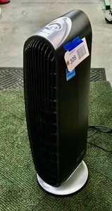 lot 308 image: Honeywell Oscollating Fan (tall)