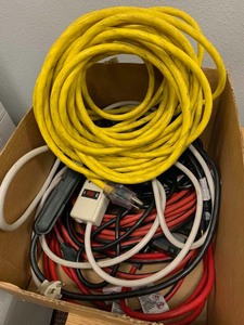 lot 560 image: Extension Cords, Plug Strips