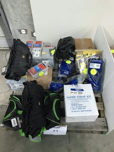 lot 394 image: Pallet  Tool Bags, Rainsuit, Gloves