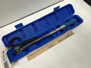 lot 413 image: Westward Torque Wrench, 38 Drive, Mod 6PAH9  80 ft pounds