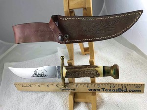 lot 730 image: Knife  Case XX SS USA Kodiak with Case XX Leather Sheath