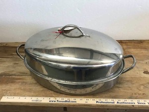 lot 19 image: Stainless Steel Roasting Pan