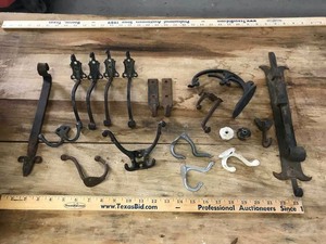 lot 68 image: AntiqueVintage Hardware hooks, latch
