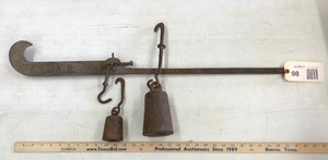 lot 98 image: Antique cotton scale with two Peas