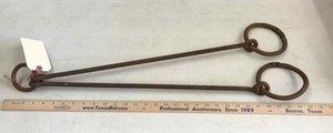 lot 107 image: Iron rods with rings