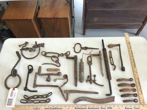 lot 188 image: Old Iron HandlesPulls