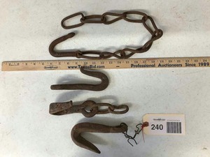 lot 240 image: (4) hand wrought hooks