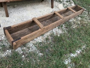 lot 273 image: Antique Feeder