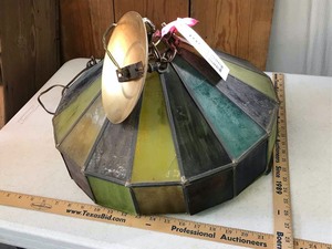 lot 495 image: Repair Project  Stained Glass Hanging Lamp