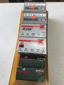 lot 260 image: Ammo  12 Ga. Shotgun Shells